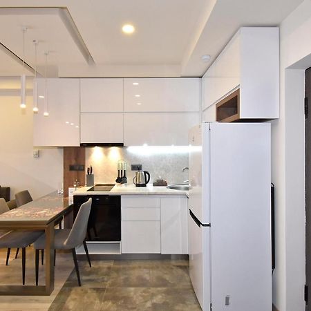 Home4You Apartments On Koghbatsi Γιερεβάν Εξωτερικό φωτογραφία